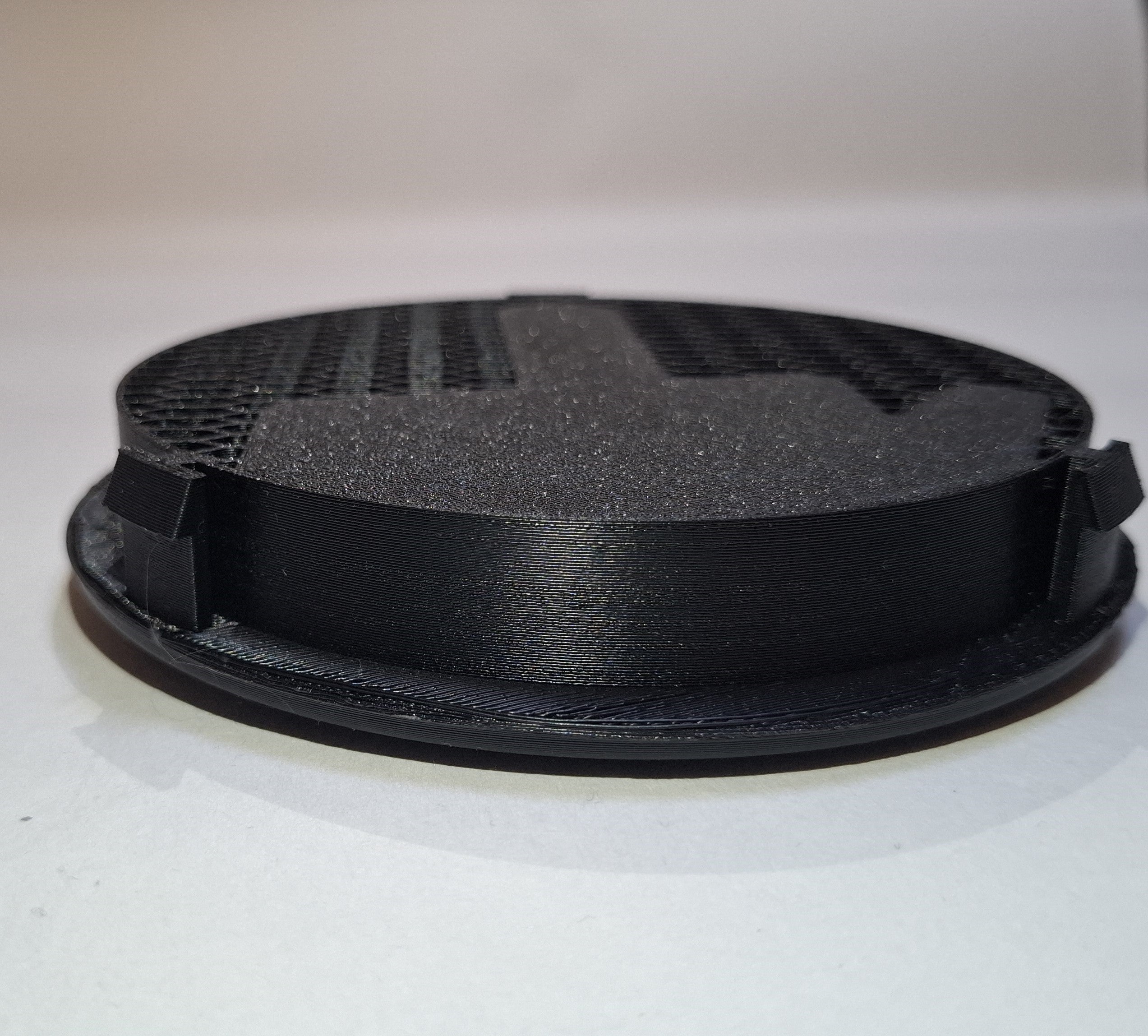 Custom Kühlergrill Emblem - Mittelfinger Design -  3D Druck VW kompatibles Clip-System